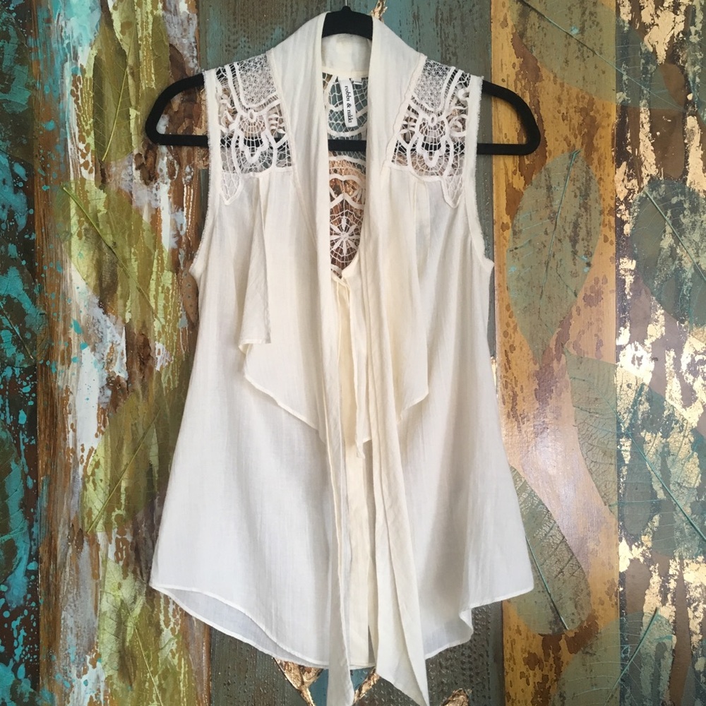 Robbi & Nikki Cream Blouse with Crochet Details